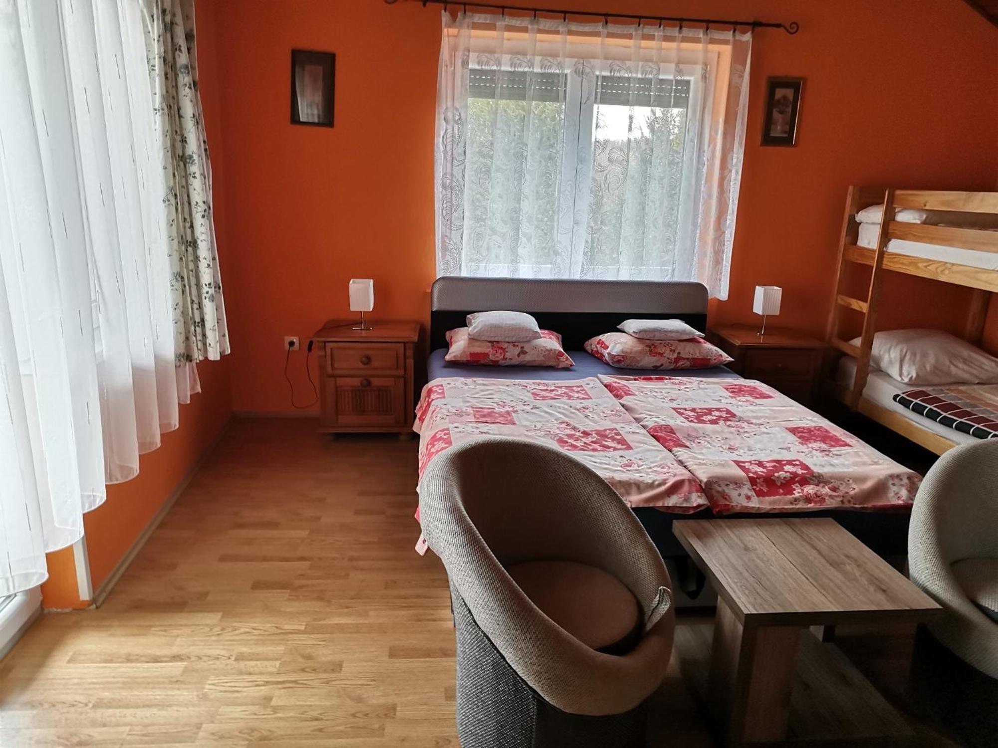 Parádsasvár 芬尤温德哈兹旅馆酒店 外观 照片