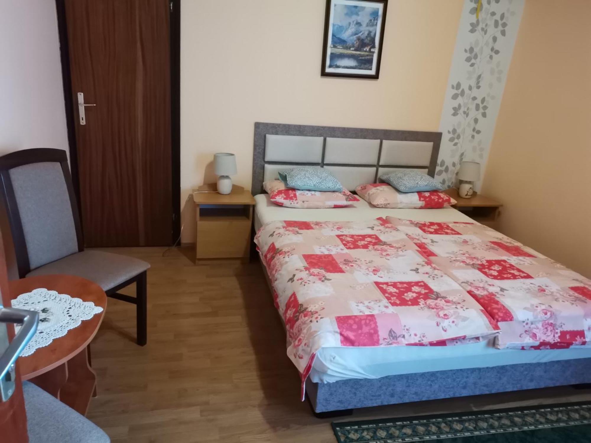 Parádsasvár 芬尤温德哈兹旅馆酒店 外观 照片